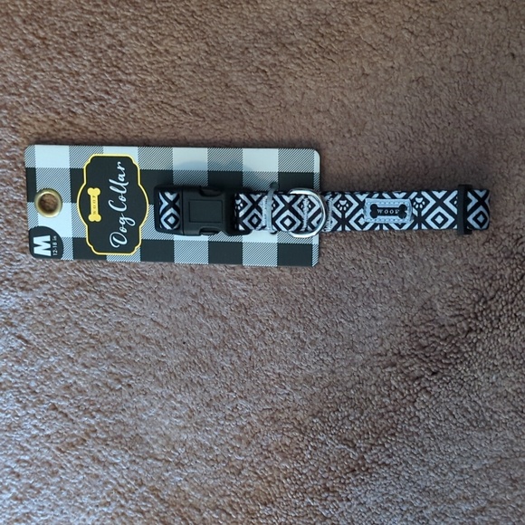 Dogs Collar. M. 12" to 18". Black and White. New SALE - Picture 2 of 3